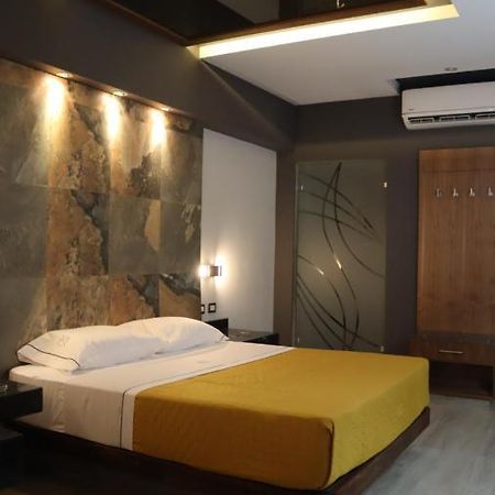 Hotel Myst. Monterrey Luaran gambar