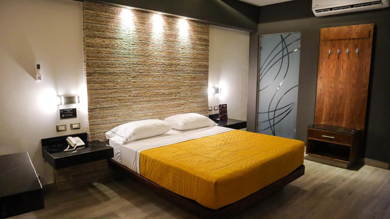 Hotel Myst. Monterrey Luaran gambar